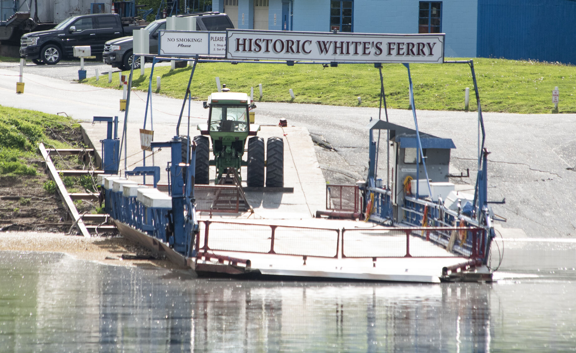 GC White's Ferry Closed 3.jpg